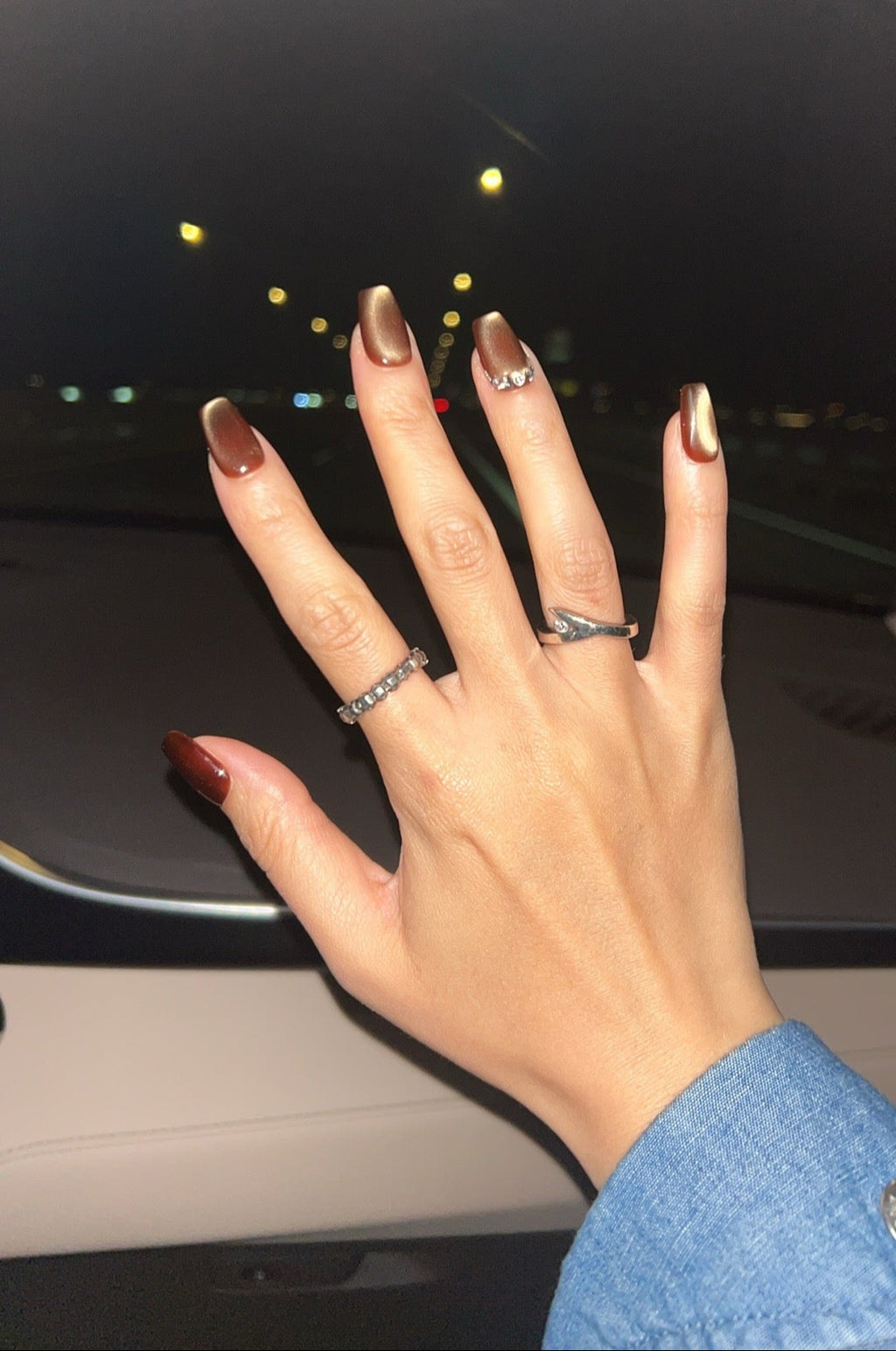 Soft Command / No.06 – 落ち着きと洗練を兼ねた深みブラウンネイル